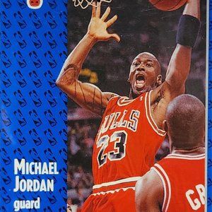 This is a Micheal Jordan 1991 basketball card #29